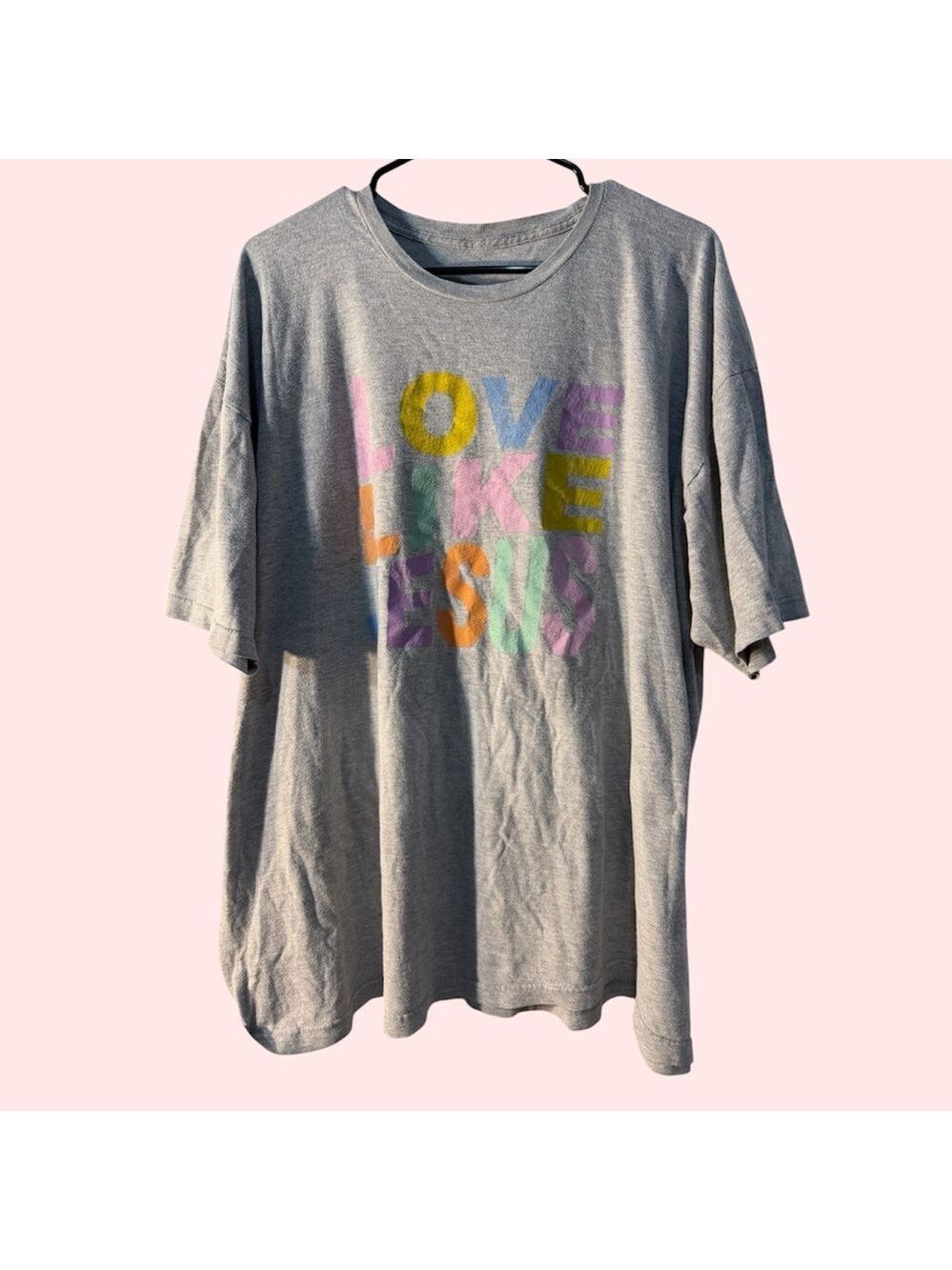 Gray Short-Sleeve Tee with Multicolor 'Love Like Jesus' Graphic size 2X